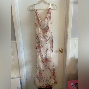 PrettyLittleThing Pink Floral Maxi Dress